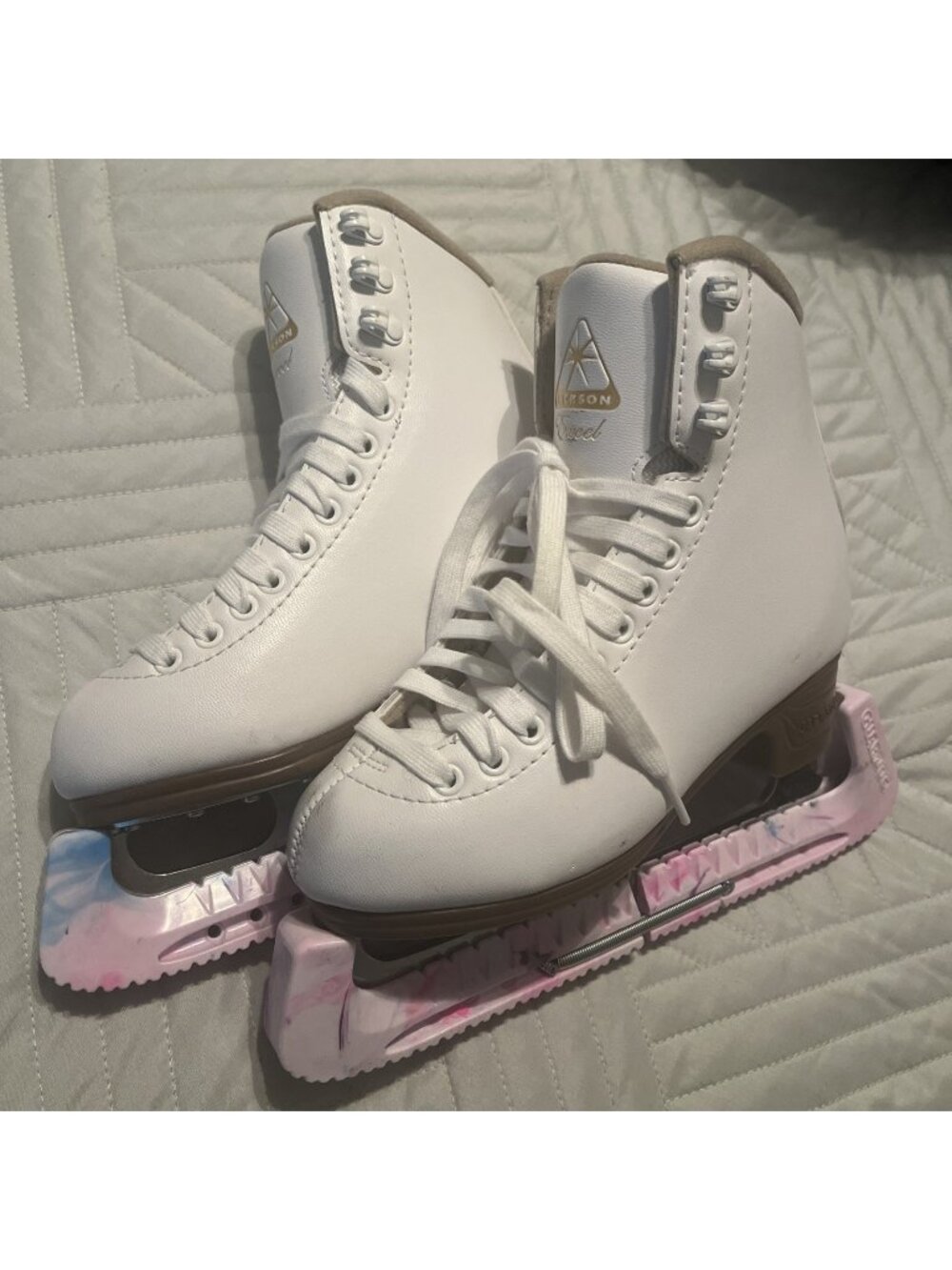 Jackson Última White Figure Skates Girls Size 1.5 Mark II Blades